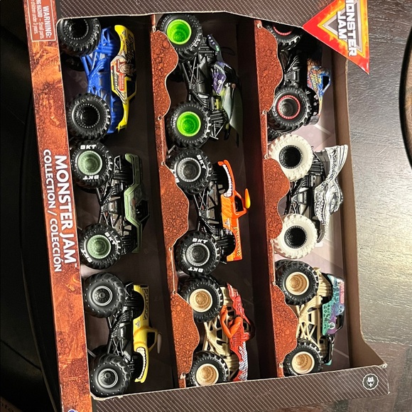 Monster Jam Other - Monster Jam Die-Cast Truck Collection - Multicolor
